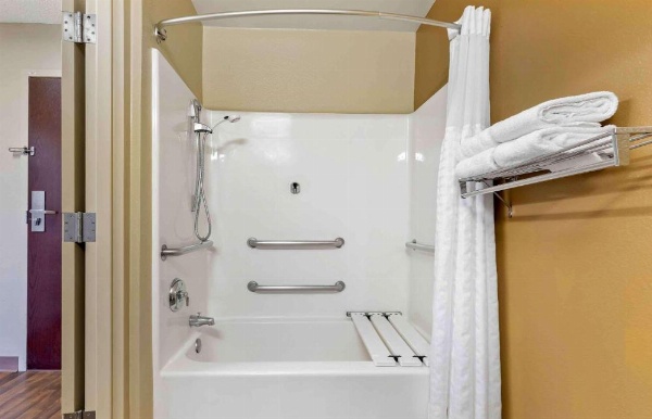 Extended Stay America Suites - Fort Lauderdale - Cypress Creek - Andrews Ave. image 24